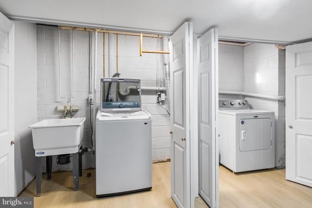 6 ALDEE LN, Wilmington, DE 19809