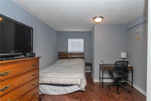 152 Cornell Avenue, Bonner Springs, KS 66012