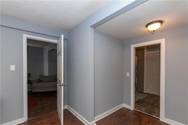 152 Cornell Avenue, Bonner Springs, KS 66012