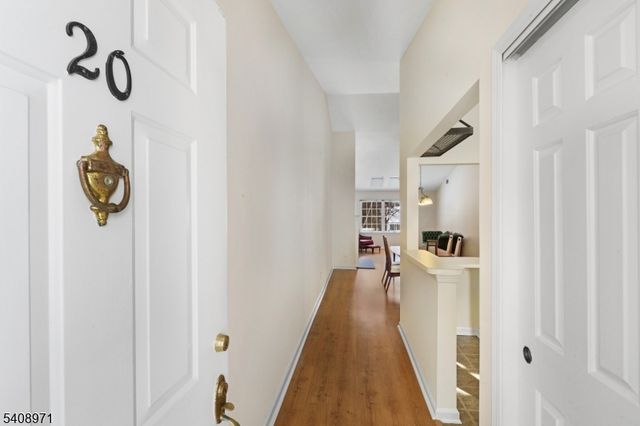 20 Alexandria Way, Bernards Twp., NJ 07920