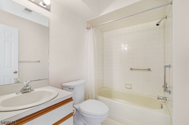 20 Alexandria Way, Bernards Twp., NJ 07920