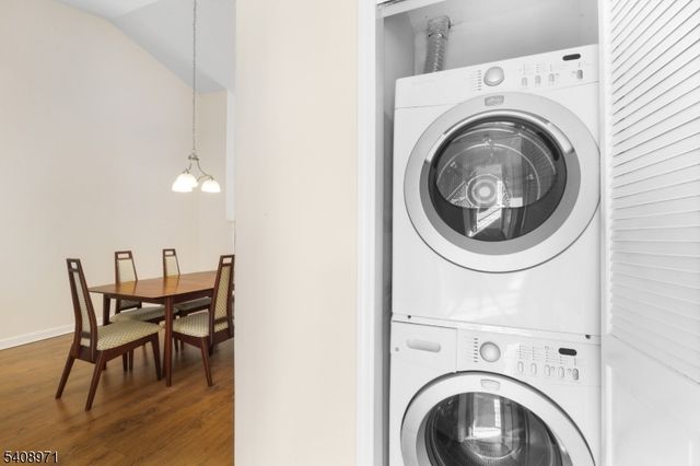 20 Alexandria Way, Bernards Twp., NJ 07920