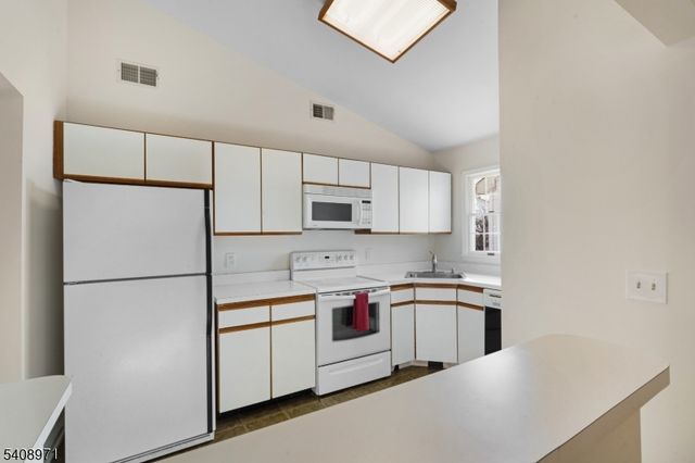 20 Alexandria Way, Bernards Twp., NJ 07920