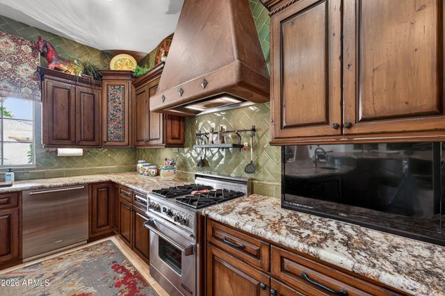 18027 W COLTER Street, Litchfield Park, AZ 85340