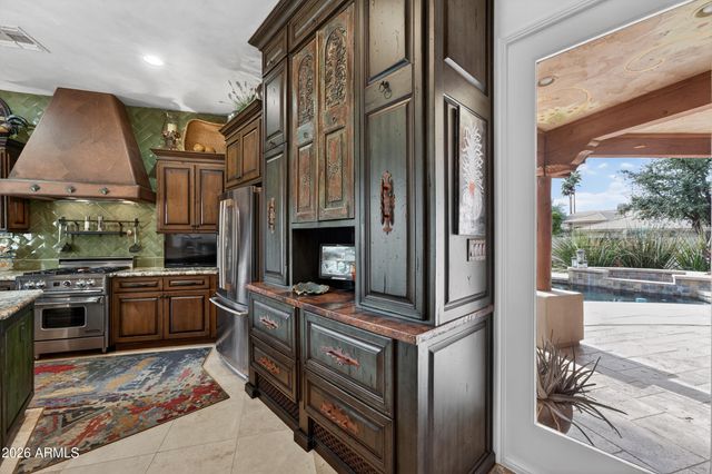 18027 W COLTER Street, Litchfield Park, AZ 85340