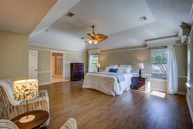 2221 Canyon Trail, Carrollton, TX 75007