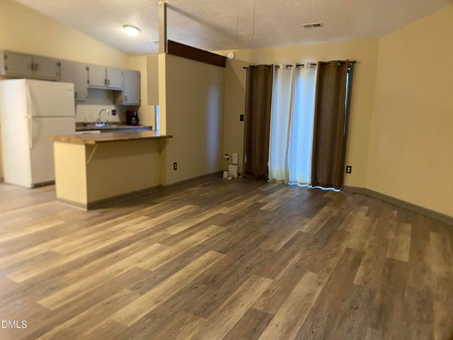 8 Druid Place, Durham, NC 27707