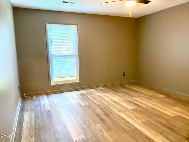 8 Druid Place, Durham, NC 27707