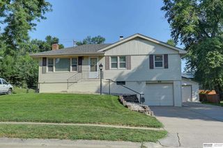 8616 Grover Street, Omaha, NE 68124
