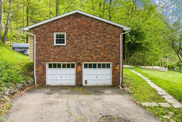 2955 Pine Grove ROAD, Industry, PA 15052