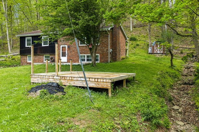 2955 Pine Grove ROAD, Industry, PA 15052