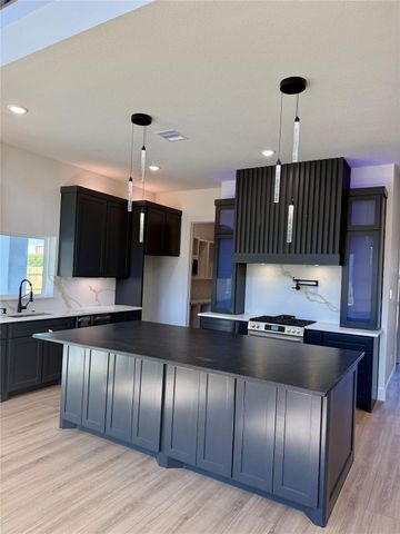 6018 Becky Lane, Pearland, TX 77584