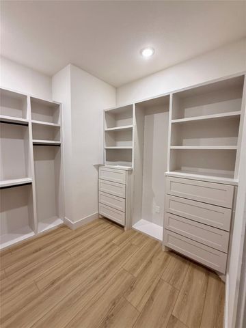 6018 Becky Lane, Pearland, TX 77584