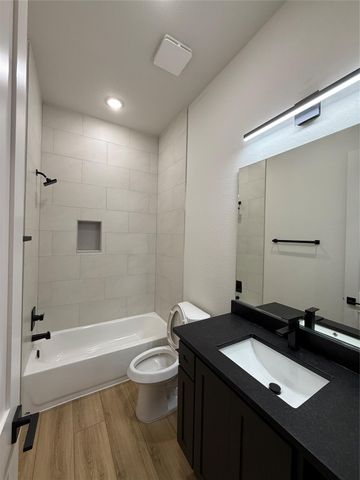 6018 Becky Lane, Pearland, TX 77584