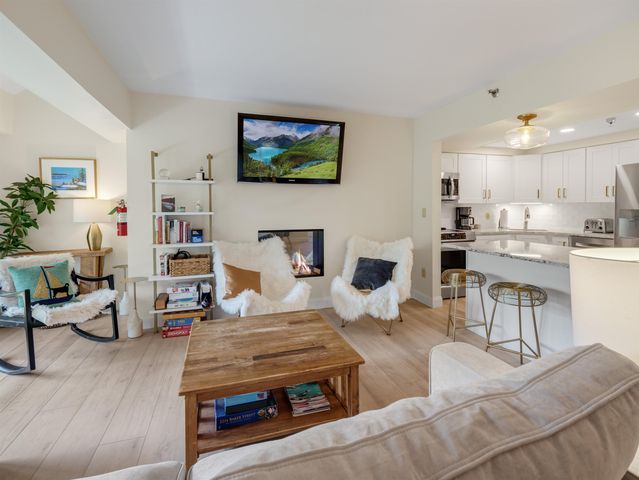 137 East Mountain Road 2E2, Killington, VT 05751
