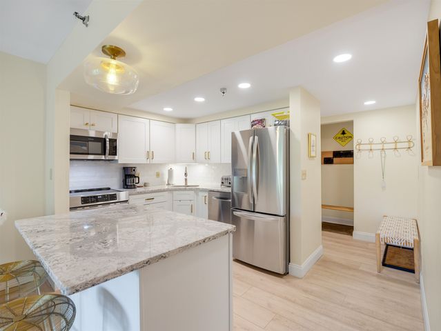 137 East Mountain Road 2E2, Killington, VT 05751
