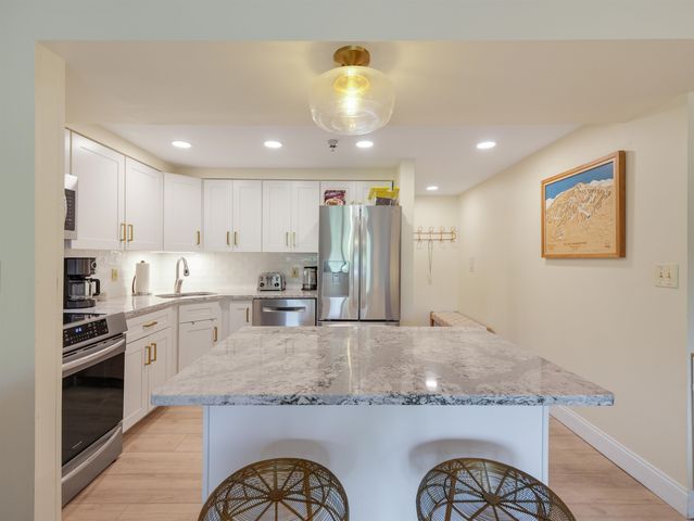 137 East Mountain Road 2E2, Killington, VT 05751