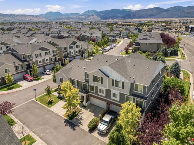 11954 S FORESTER PEAK PL, Herriman, UT 84096