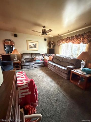 1033 Chopin Street, Troy, MI 48083