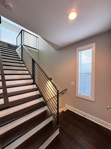 502 Southgate Ave Apt 5, Nashville, TN 37203