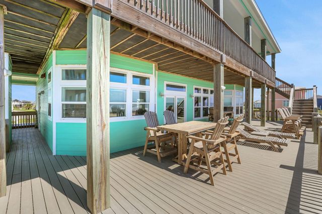 2396 Sand Drift Lane, Crystal Beach, TX 77650