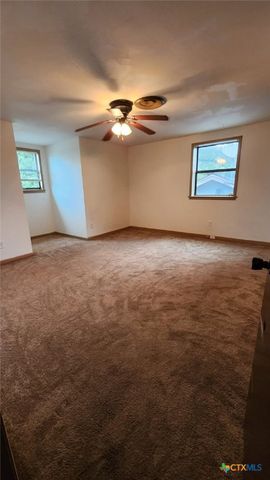 101 N Crescent, Victoria, TX 77901