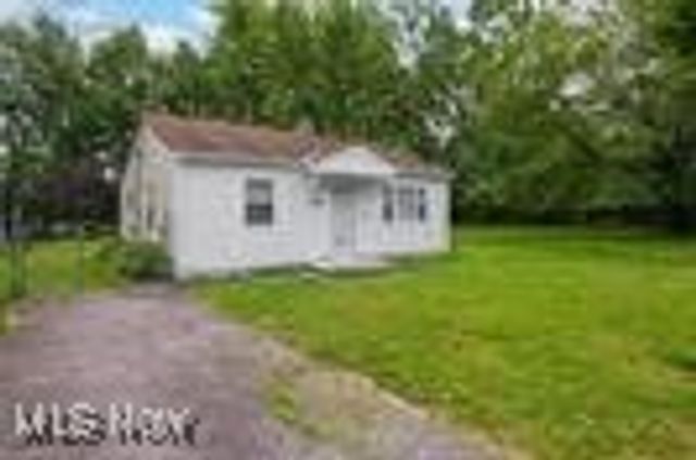 4425 E 144th Street, Cleveland, OH 44128