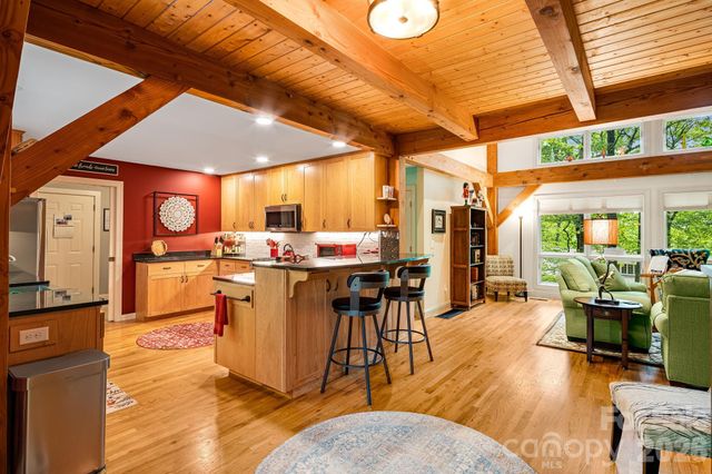 5584 Spring Road, Hendersonville, NC 28739