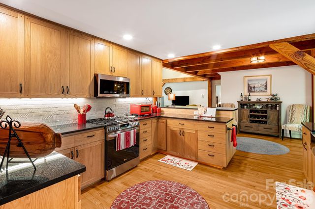 5584 Spring Road, Hendersonville, NC 28739