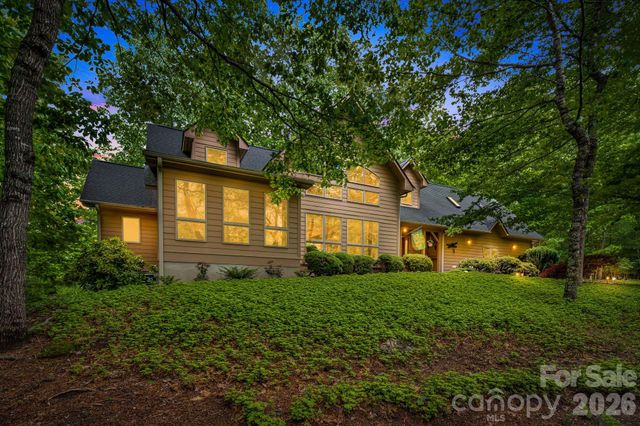 5584 Spring Road, Hendersonville, NC 28739