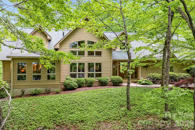 5584 Spring Road, Hendersonville, NC 28739