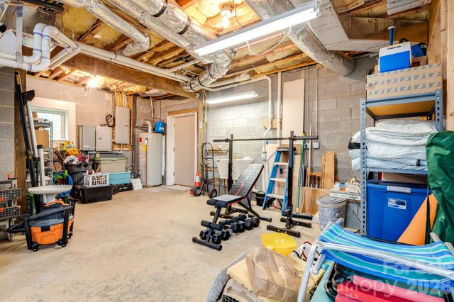 5584 Spring Road, Hendersonville, NC 28739