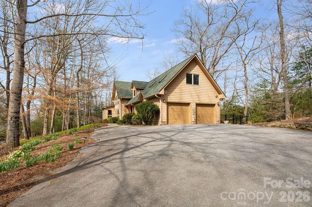 5584 Spring Road, Hendersonville, NC 28739