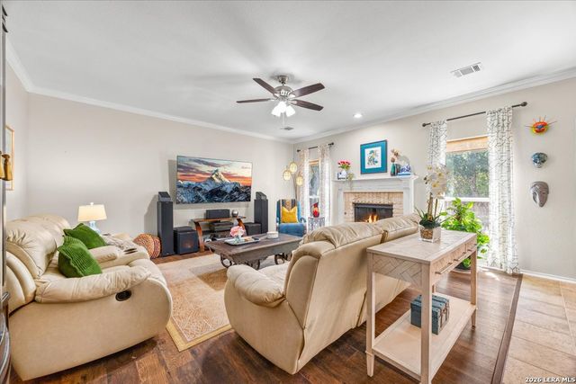 10610 Axis Xing, San Antonio, TX 78245