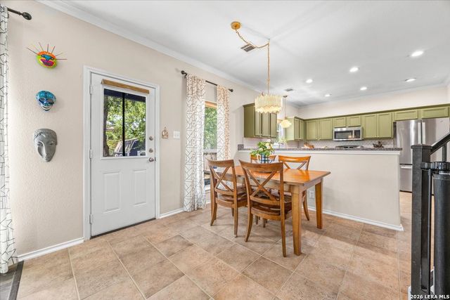 10610 Axis Xing, San Antonio, TX 78245