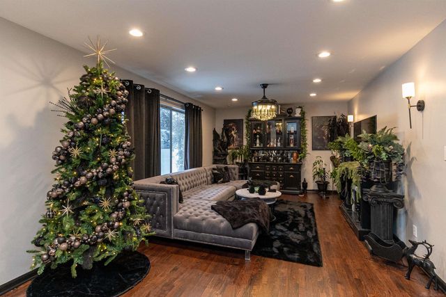 16165 Andover Drive, Clinton Township, MI 48035