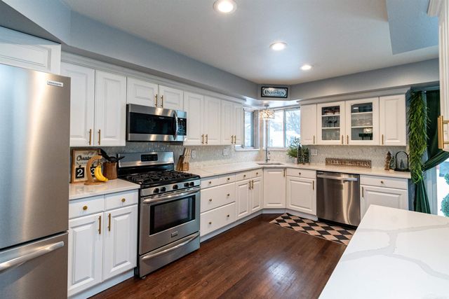 16165 Andover Drive, Clinton Township, MI 48035