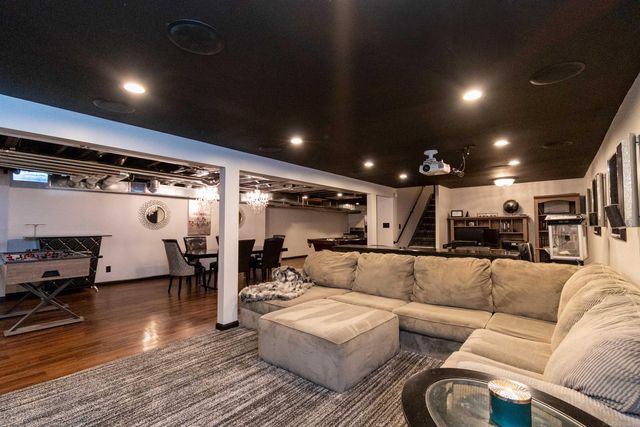 16165 Andover Drive, Clinton Township, MI 48035