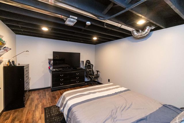 16165 Andover Drive, Clinton Township, MI 48035