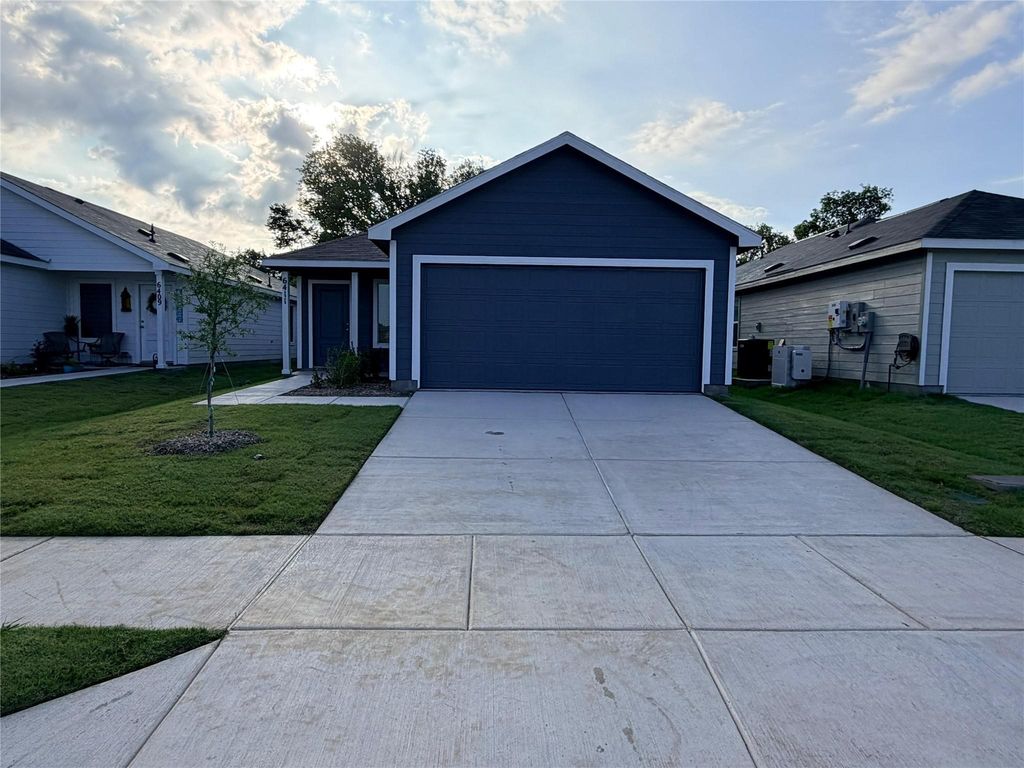 6411 Willet Road, Princeton, TX 75407