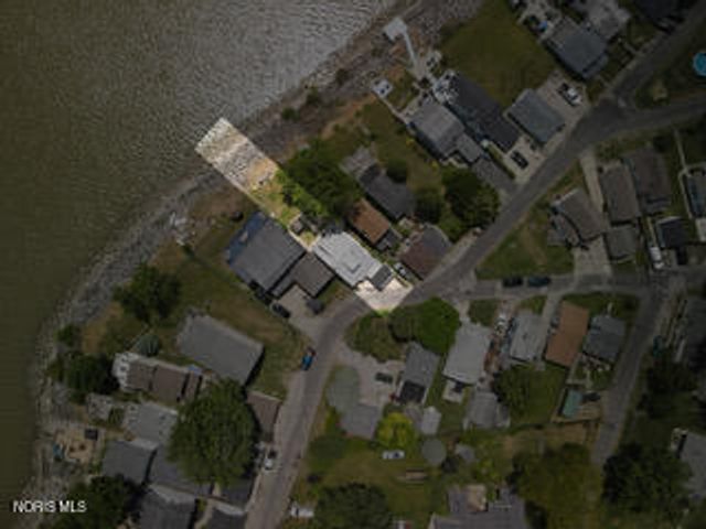 5914 Lakeside Avenue, Toledo, OH 43611