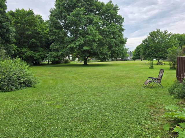 204 STONEHAVEN Drive, Edinboro, PA 16412