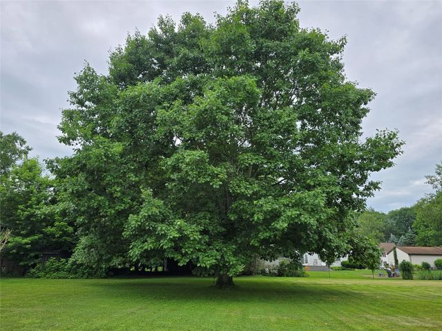 204 STONEHAVEN Drive, Edinboro, PA 16412