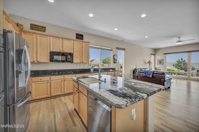 578 Echo Ridge Court, Reno, NV 89511