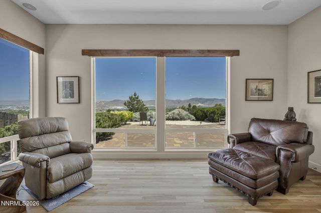 578 Echo Ridge Court, Reno, NV 89511