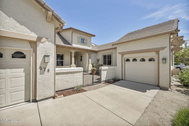 578 Echo Ridge Court, Reno, NV 89511