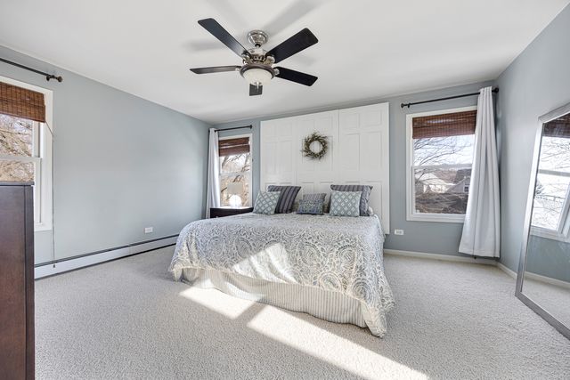 206 Water Street, East Dundee, IL 60118