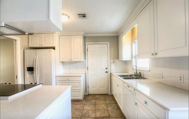 9802 Pine Lake Drive Drive, Houston, TX 77055