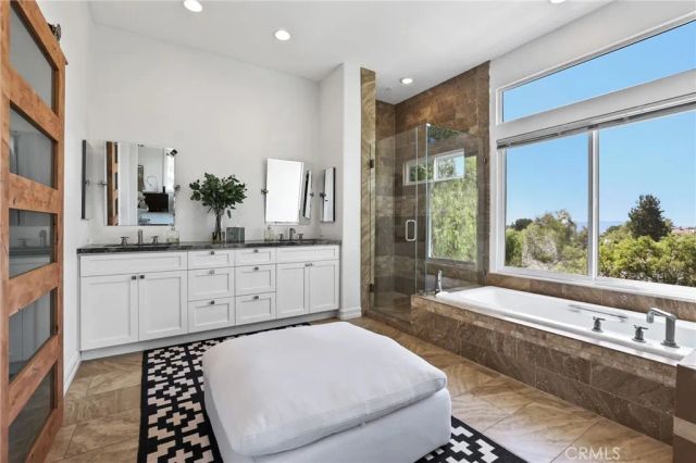5 Mountain Gate, Coto De Caza, CA 92679