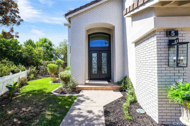 5 Mountain Gate, Coto De Caza, CA 92679